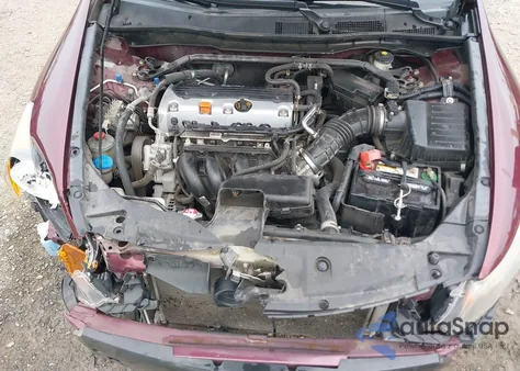 2011 Honda Accord 2.4 Ex-L from USA, damaged, VIN 1HGCP2F83BA038984